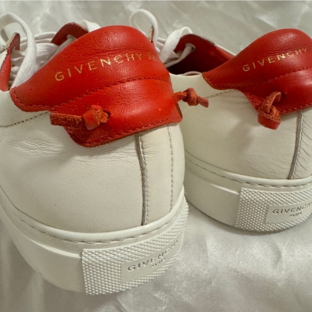 Givenchy Urban Knot Sneakers - Picture 5 of 13